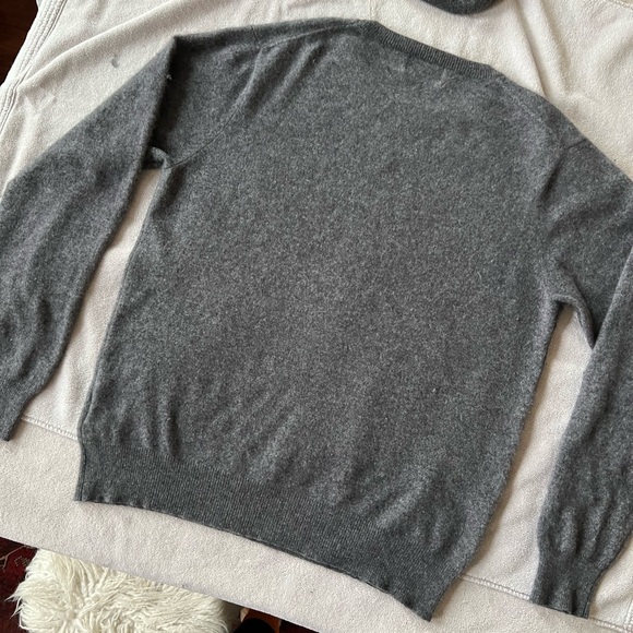 Men’s 100% Cashmere Crewneck Sweater - Picture 4 of 10
